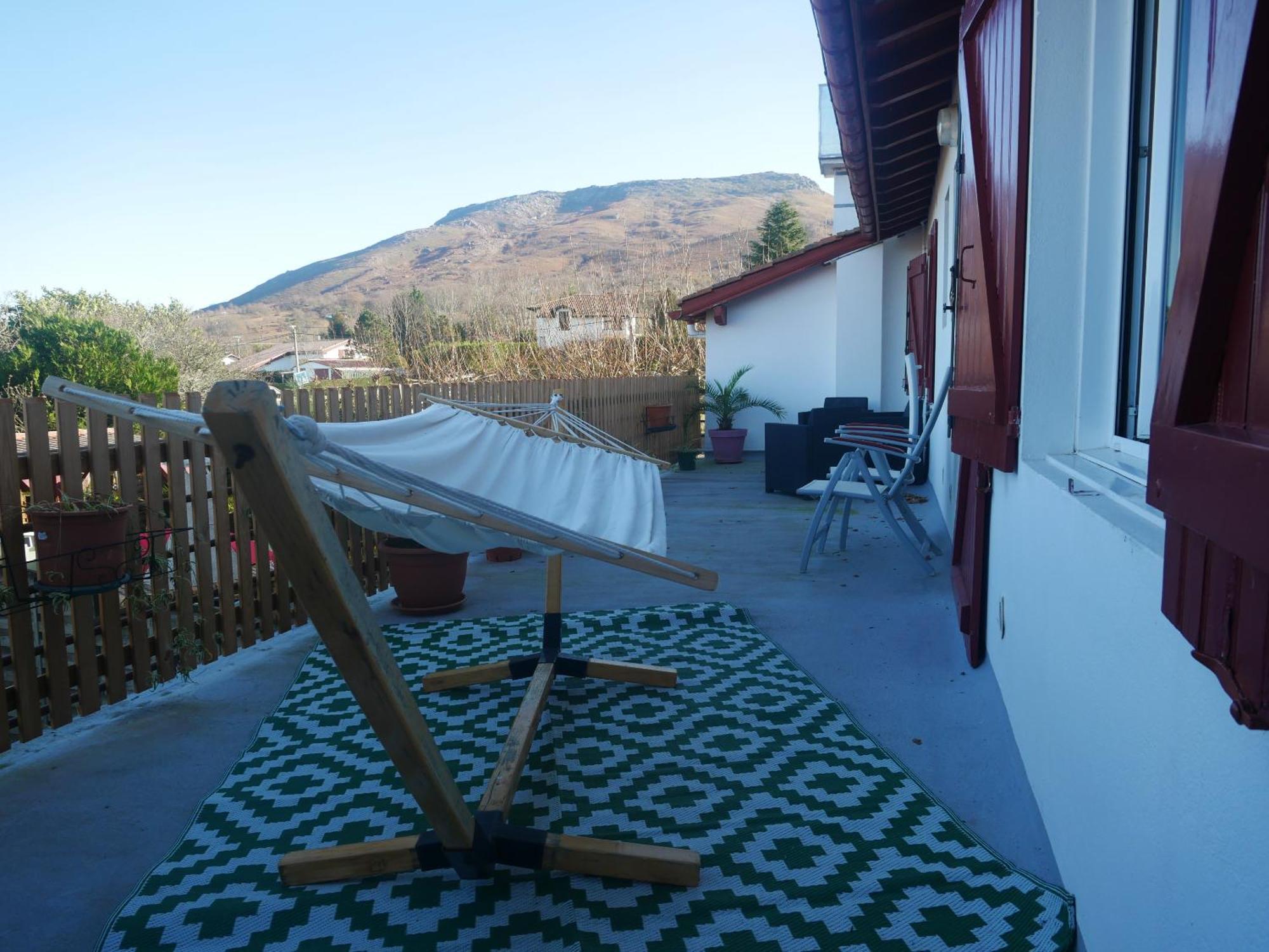 Hotel Trabenia *